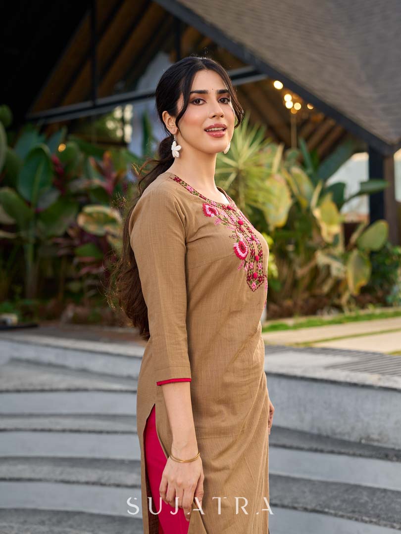 Sophisticated Beige Cotton Kurta Adorned with Contrasting Floral Thread Hand Embroidery