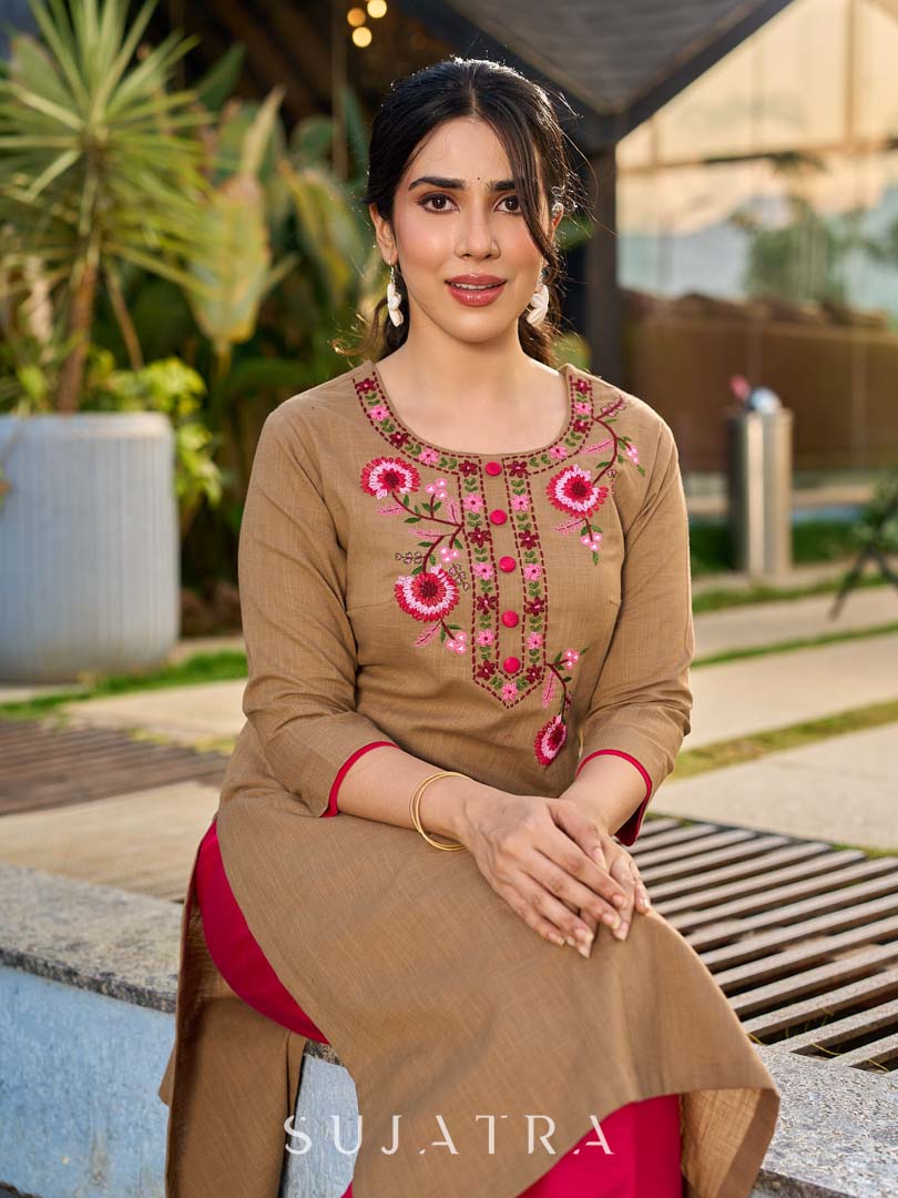 Sophisticated Beige Cotton Kurta Adorned with Contrasting Floral Thread Hand Embroidery