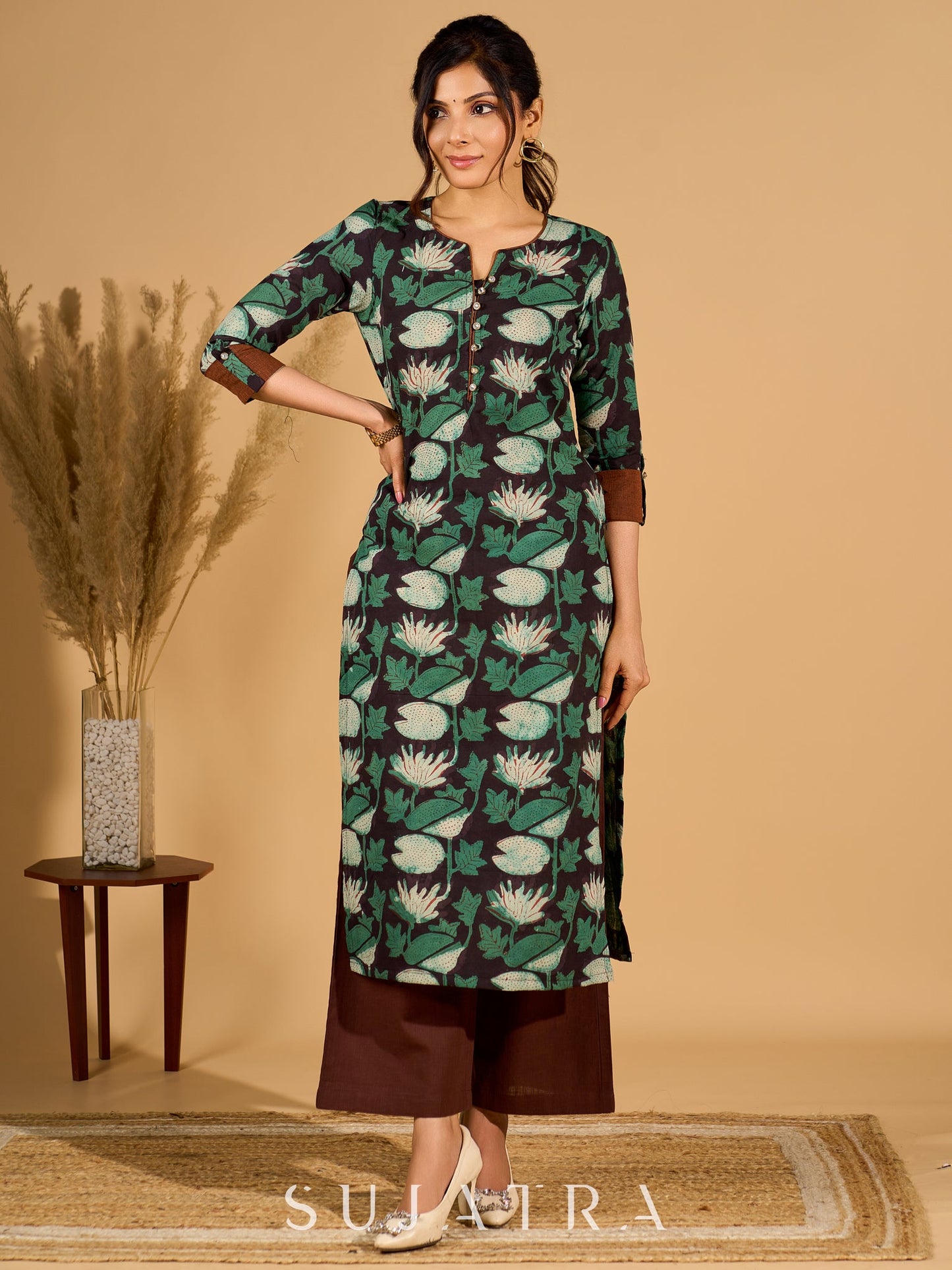 Blossomed Black Cotton Kurta with Contrasting Cuffs and Graceful Highlights