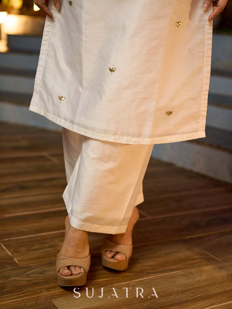 Contemporary White Chanderi Kurta with Minimal Hand Thread Embroidery & Gotapatti Work