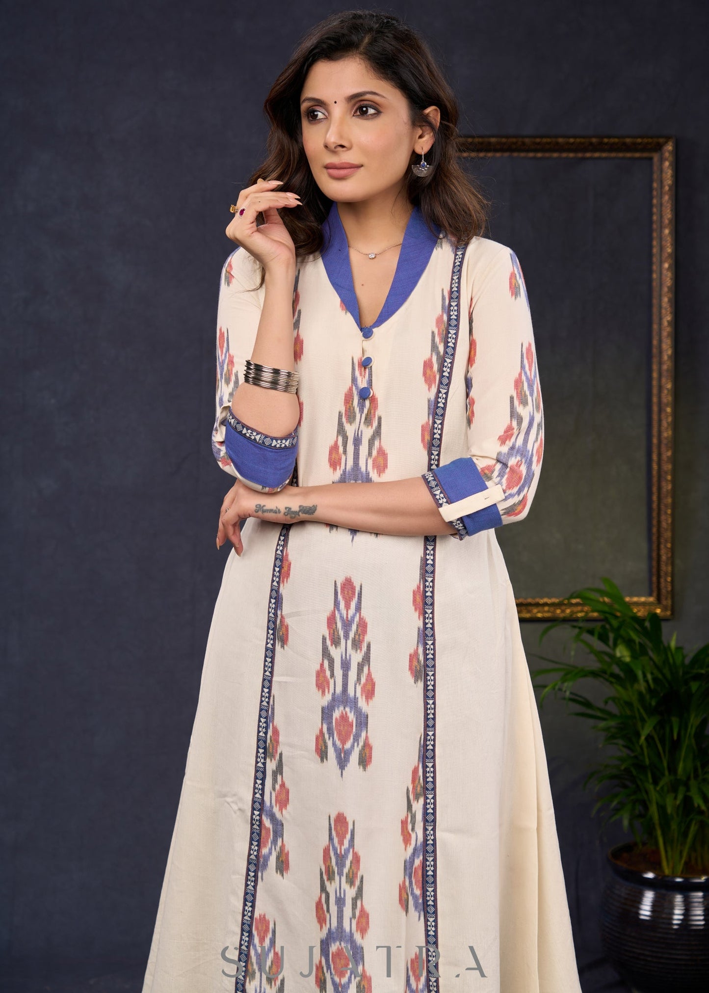 Trendy-Off-White-Cotton-Ikat-Combination-Kurta-With-Beautiful-Collar--Pant-Optional