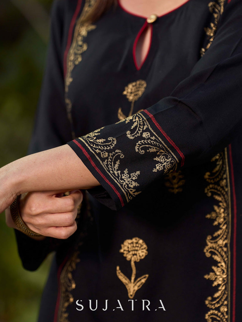 Classic Black Hand Block Printed Kurta With Ornate Border Detailing