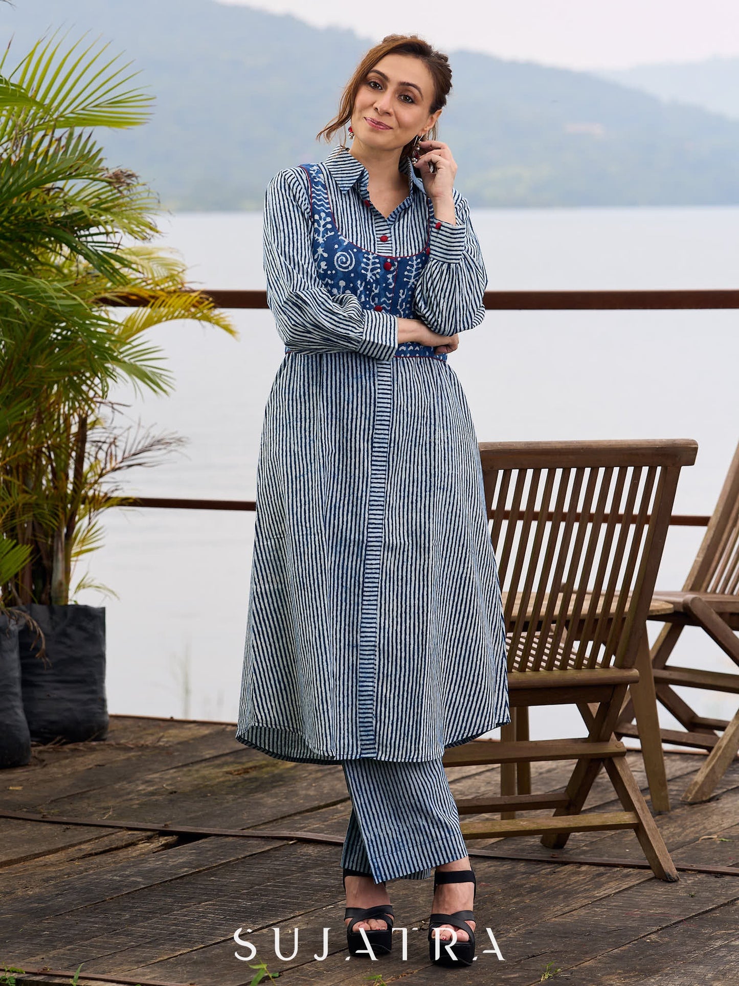 Classic Indigo A-Line Kurta with Vertical Stripes and Front Button Detailing