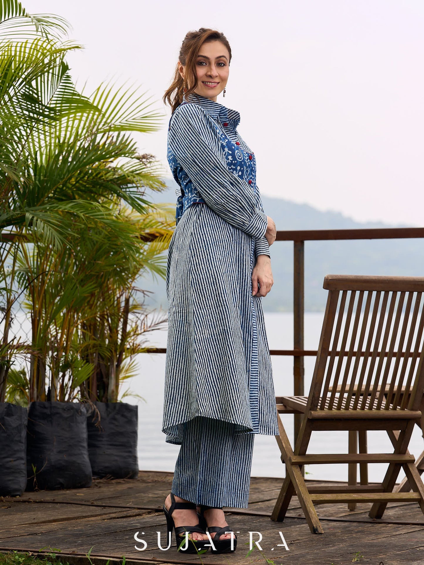 Classic Indigo A-Line Kurta with Vertical Stripes and Front Button Detailing