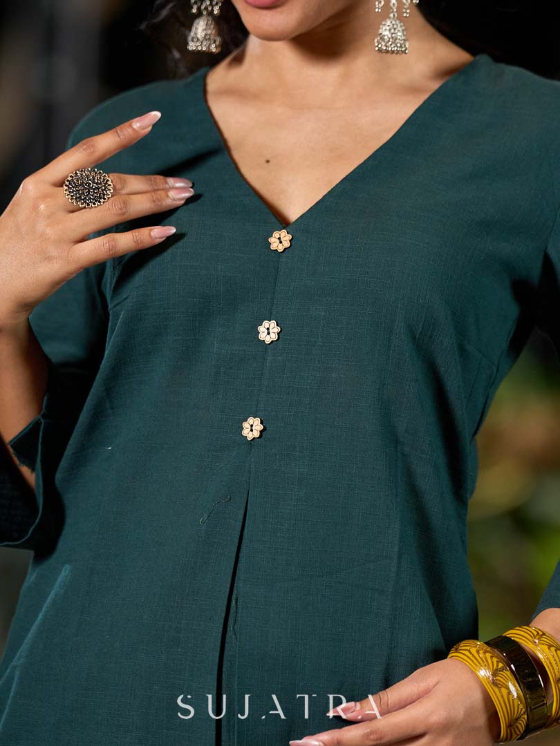 Effortless Bottle Green Cotton Kurta with Sleek Minimal Finish