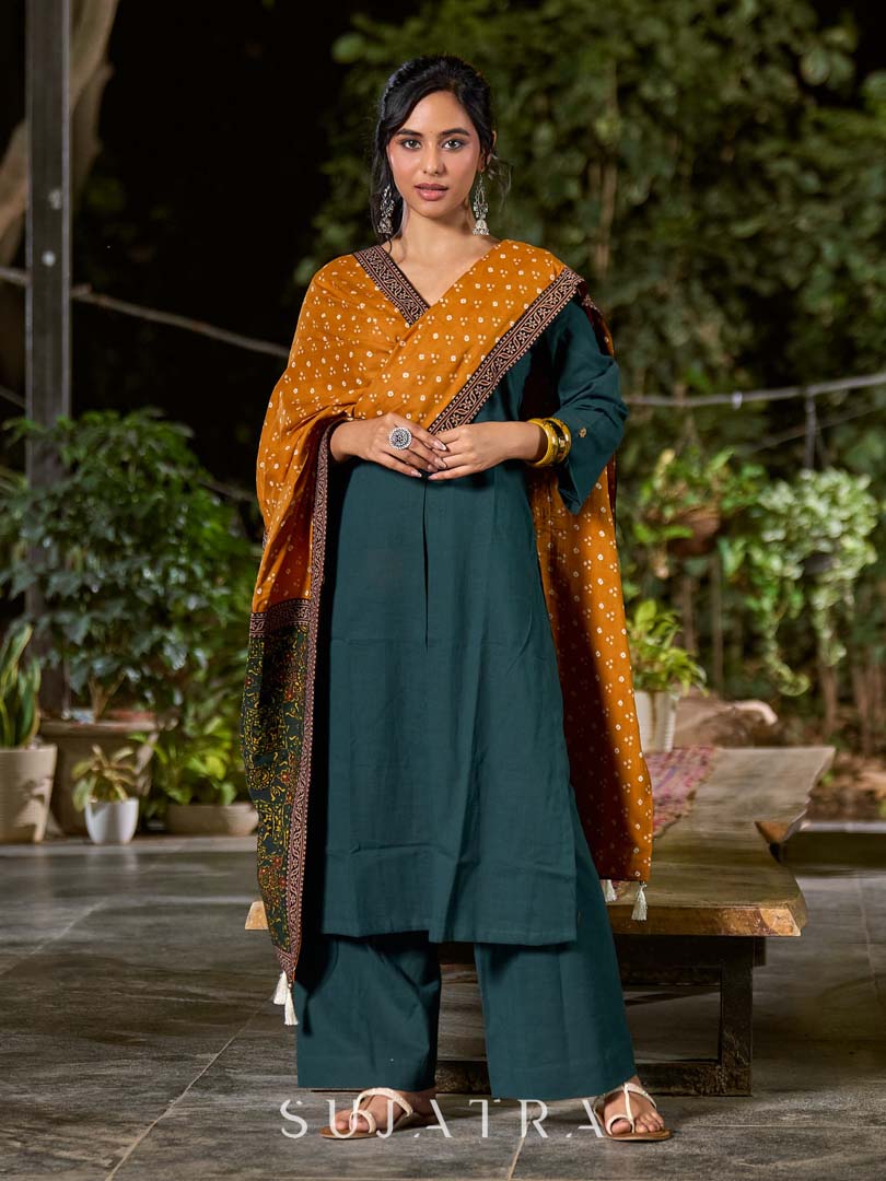 Effortless Bottle Green Cotton Kurta with Sleek Minimal Finish