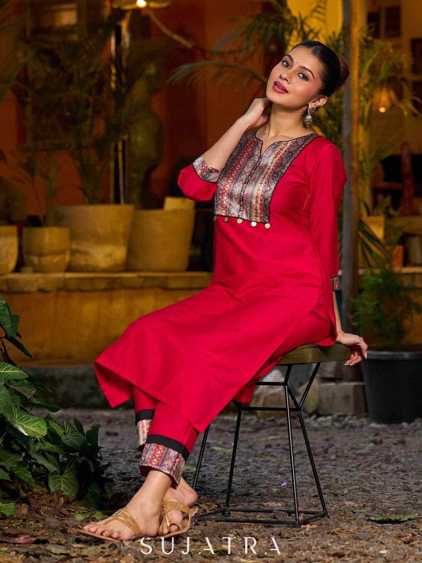 Stunning magenta cotton-silk kurta with digital print detailing and black–gold contrast