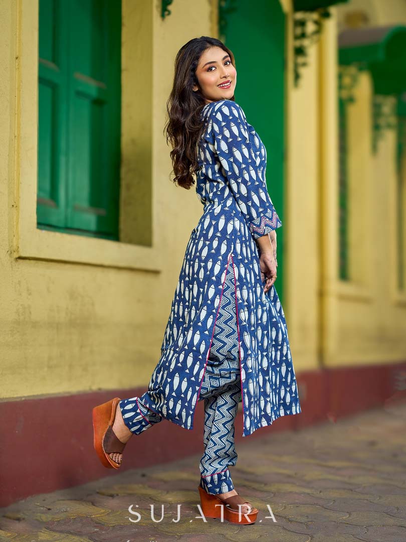 Deep Indigo Kurta with Playful Fish Print, Sculpted Neckline and Magenta Embroidery Accents