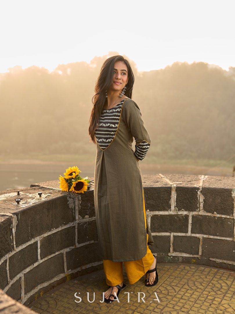 Stylish Grey Cotton Pleated Kurta with Artful Printed Yoke, Cuff Design & Contrast Mustard Piping