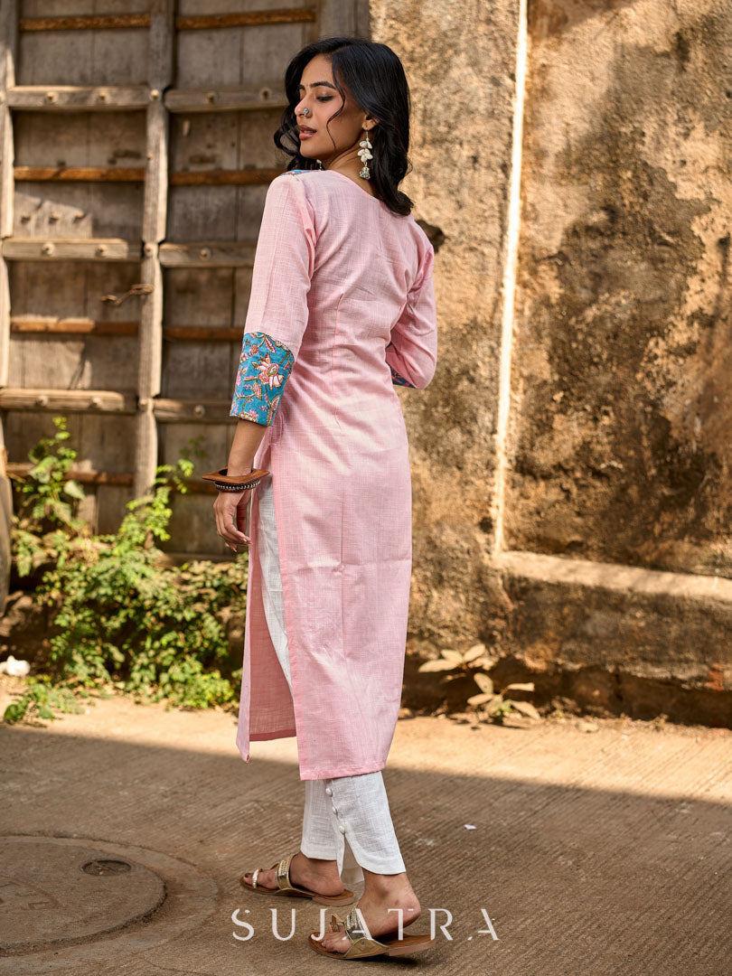 Chic Pastel Pink Cotton Kurta with Blue Floral Yoke Design & Sleeve Patch Accents