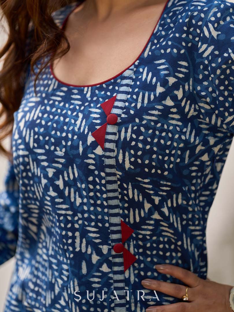 Contemporary Indigo Geometric Side-Cut Kurta with Linear Stripe Detailing and Maroon Triangle Highlights