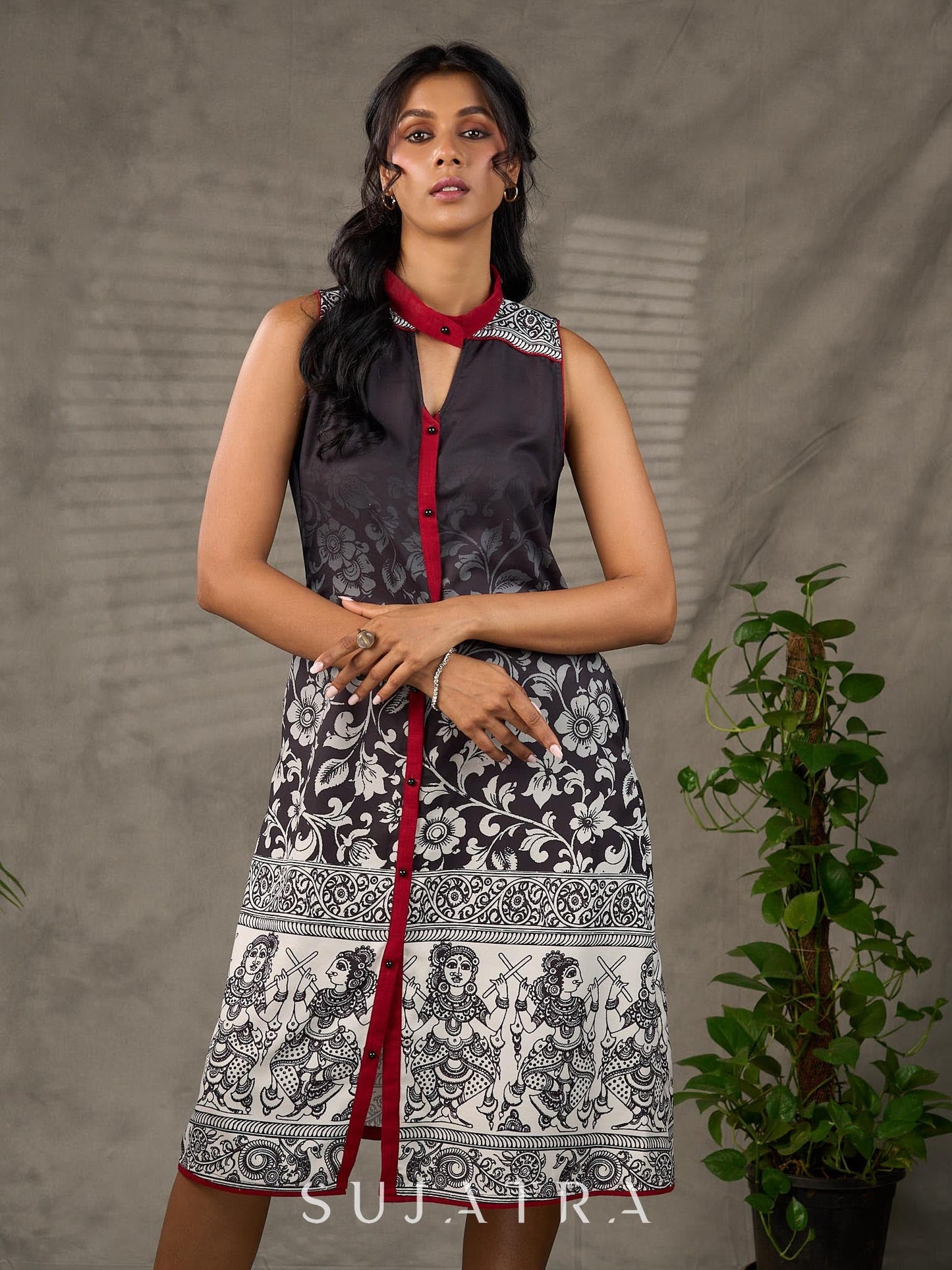 Black and maroon ombré Kalamkari inspired motif printed shirt dress with slit mandarin collar and maroon accents
