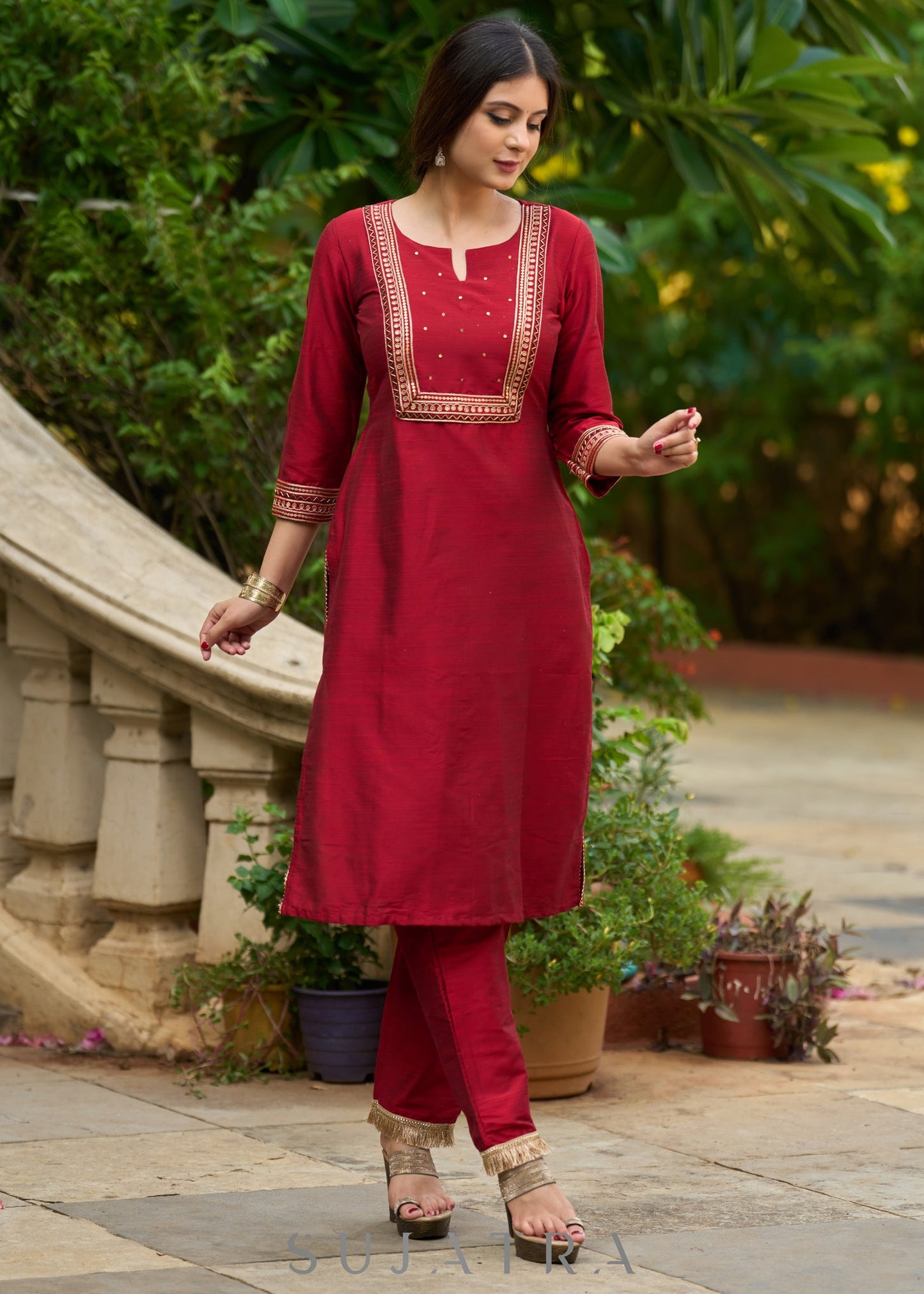 Opulent maroon hand-embroidered silk blend kurta with matching pants - Dupatta optional