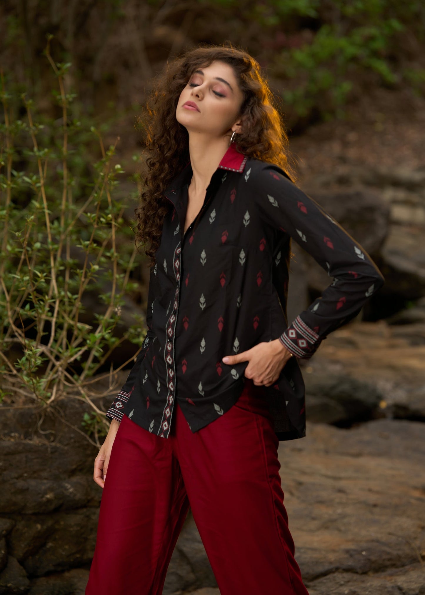 Graceful Block printed black shirt with contrast collar