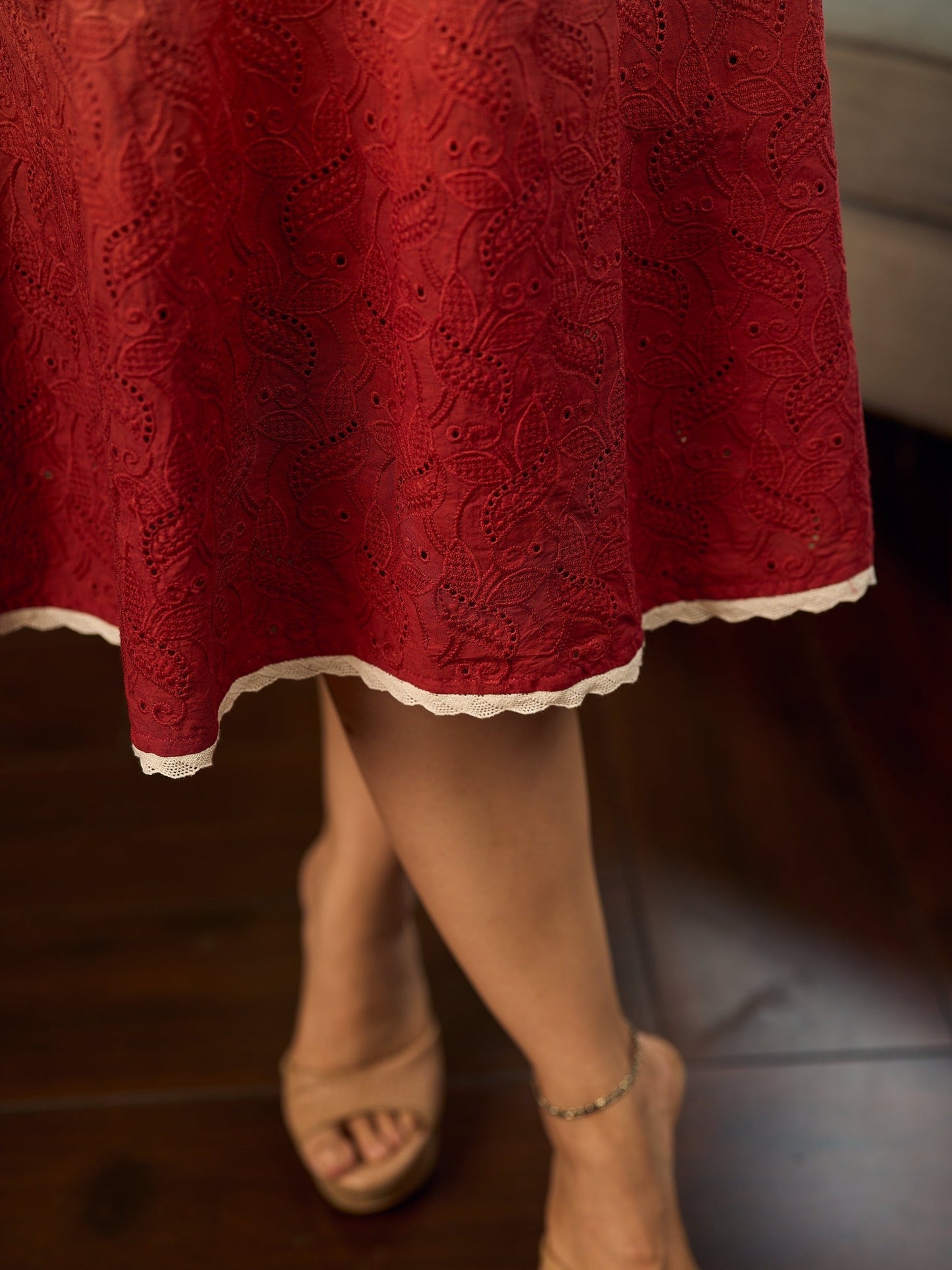 Chic cream-to-maroon ombré Hakoba dress with distinctively folded sleeves and collar.