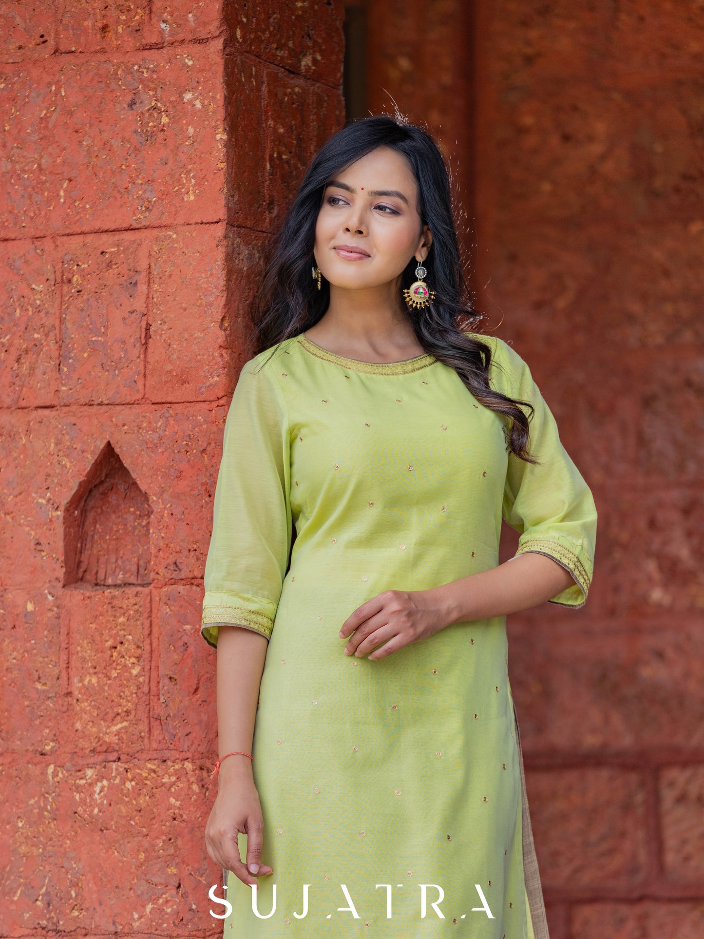 Baagh Delicate Antique Hand Embroidered Chanderi Kurta