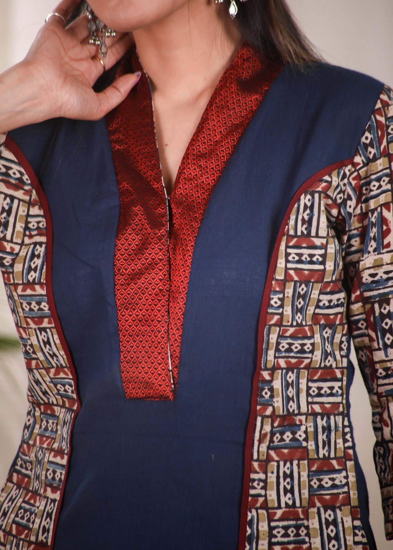 Trendy Straight Cut Cotton Kalamkari Print Kurta With Khun Neckline