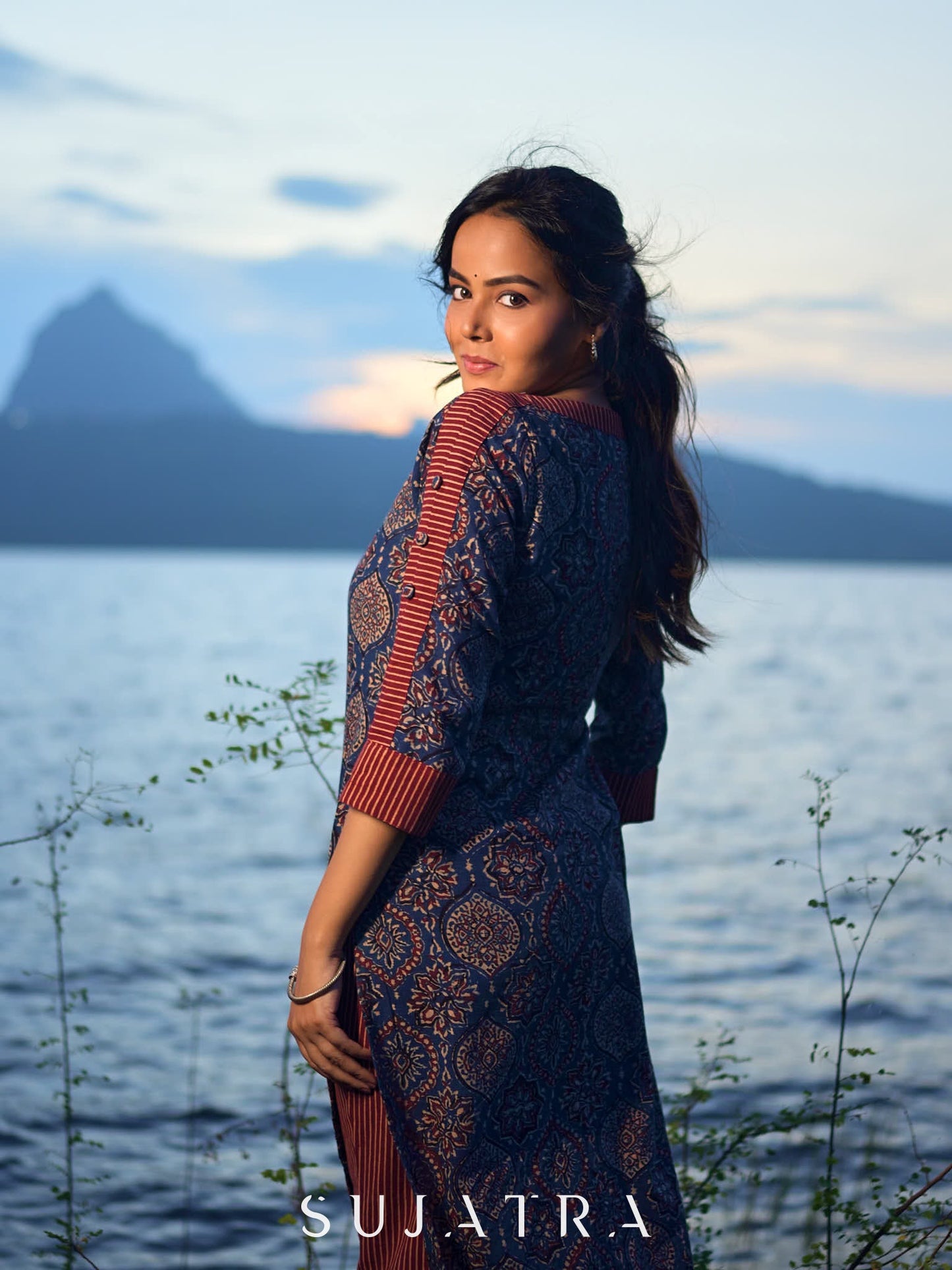 Modern Blue Mughal Print Kurta with Boat Neck and Maroon Stripe Details