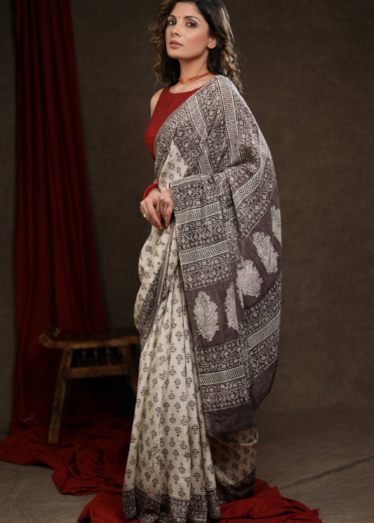 Beautiful Cream & Grey Fakira Print Modal Saree