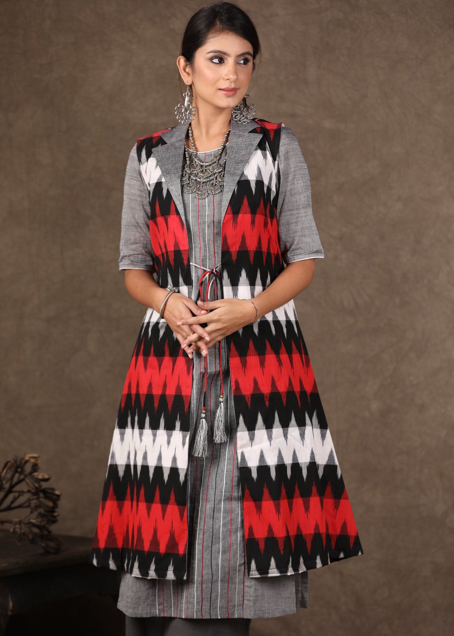 Red Grey Ikat Collared Shrug with Embroidered Kurta -2 Piece (Jacket & Inner Set) Pants Optional