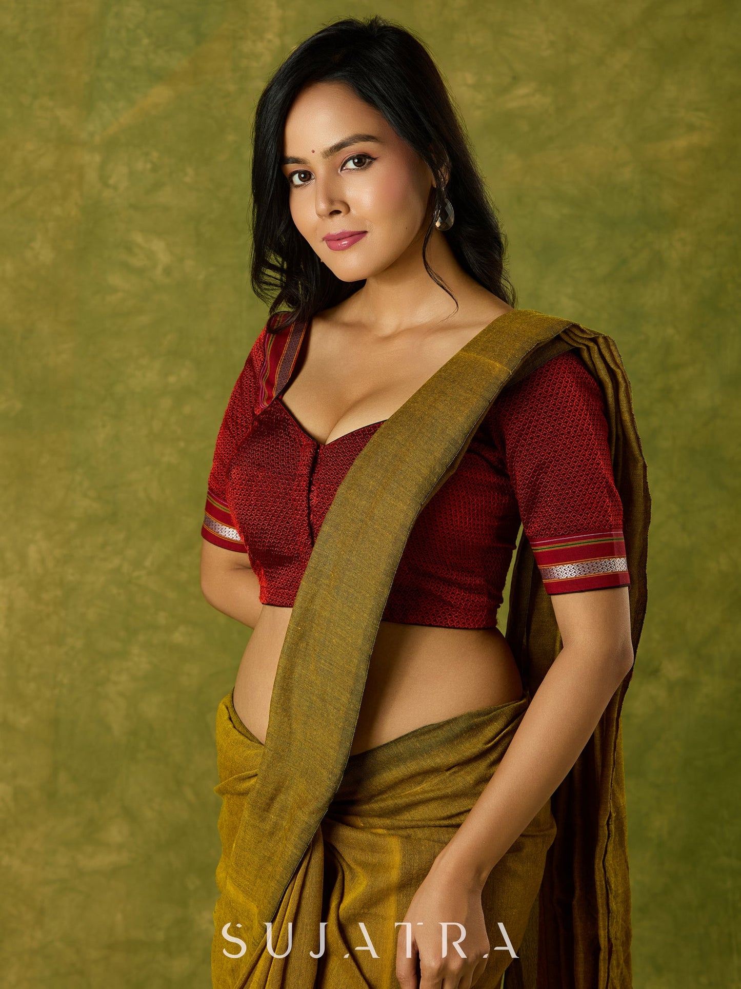 Stylish maroon khun blouse blending heritage with contemporary charm.