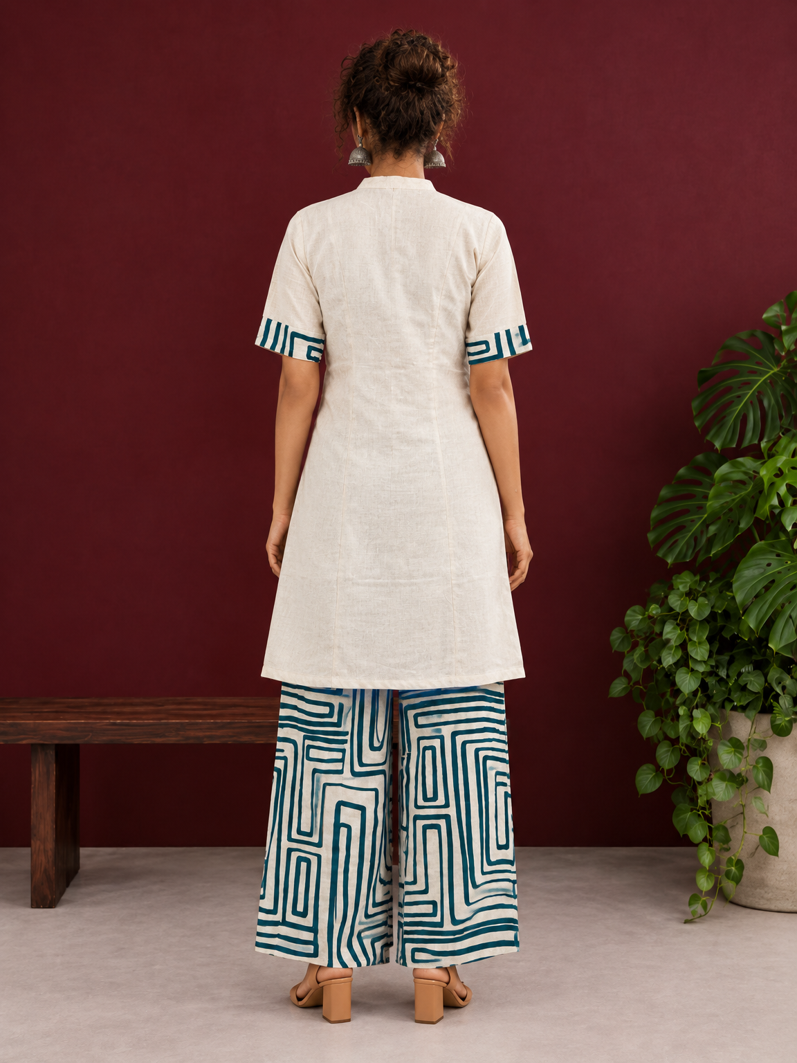 Classic Off-White Cotton Kurta with Contrast Geometric Print Pocket & Coordinated Sleeve Cuffs — back view