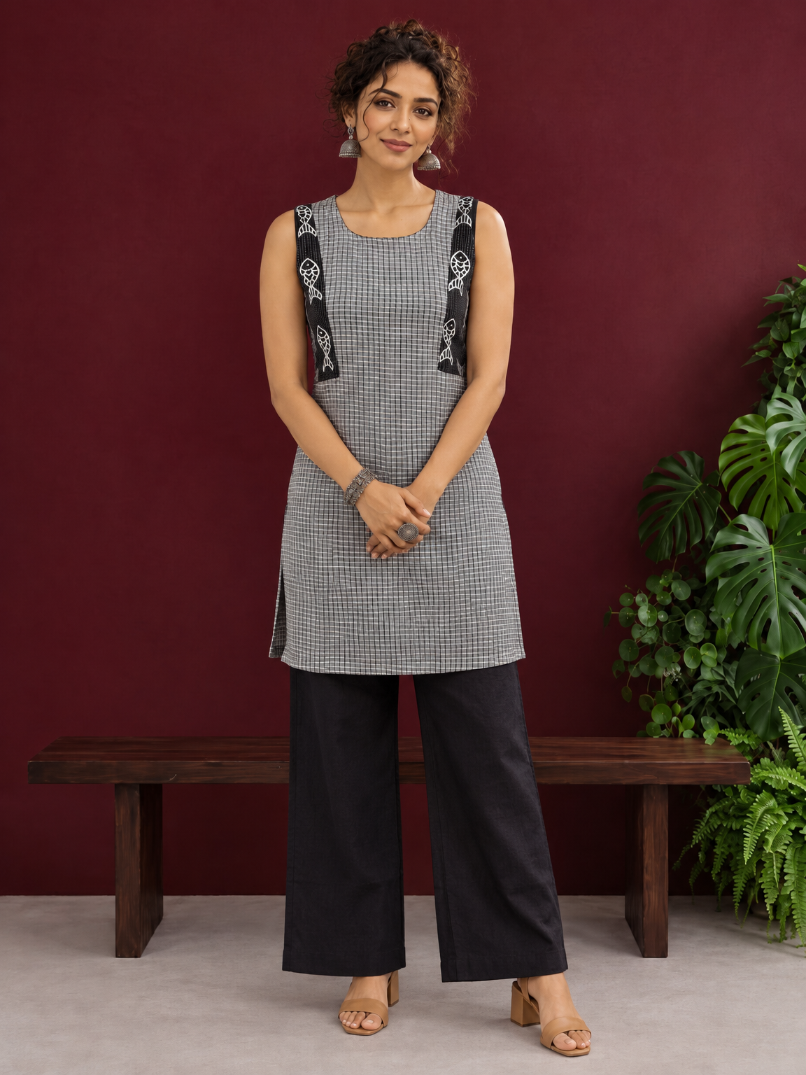 Grey Checked Cotton Kurta with Black Embroidered Fish Motif Shoulder Straps & Side Slits — front view