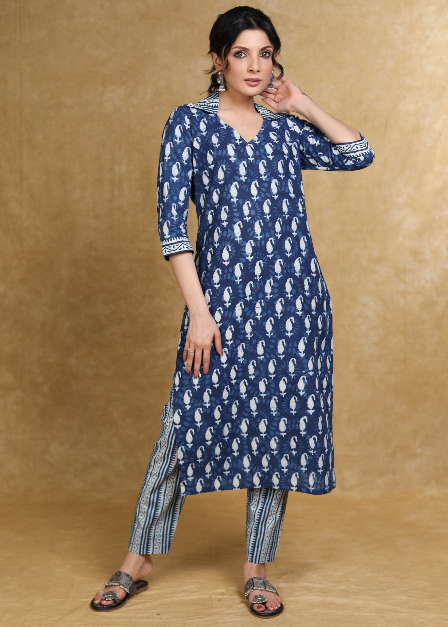 Smart Casual Collared Indigo Kurti