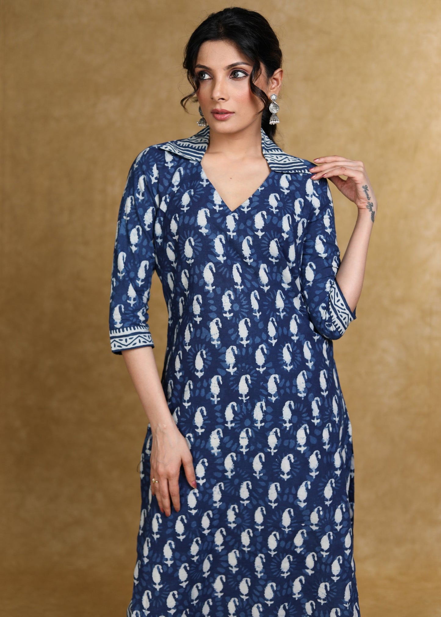 Smart Casual Collared Indigo Kurti