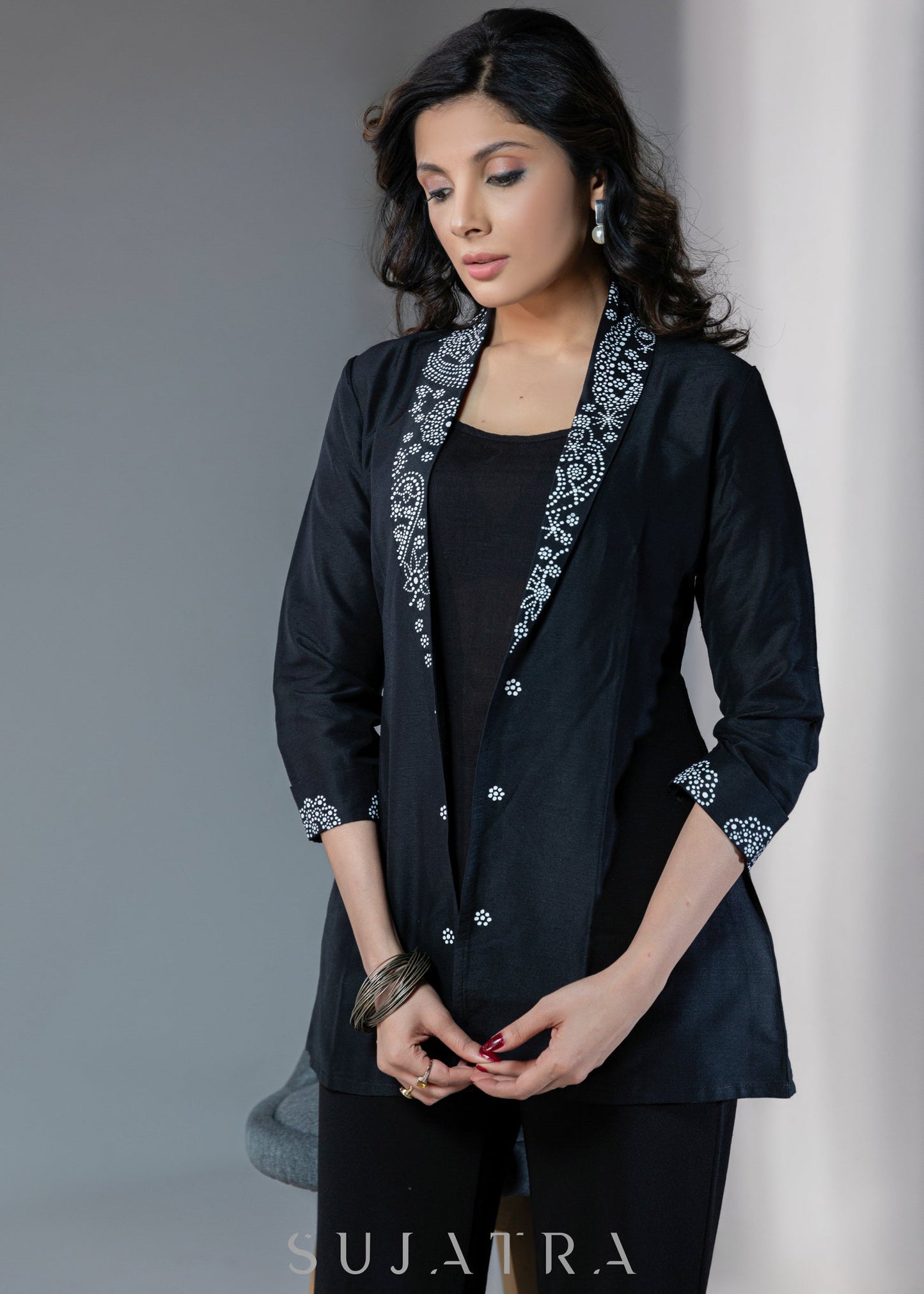Elegant cotton silk jacket with exclusive hand painting